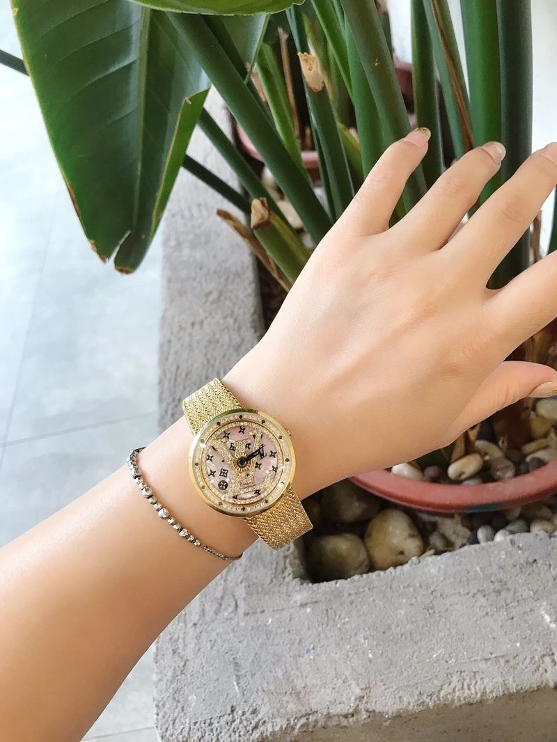 LOUIS VUITTON Watches Cozy 189891