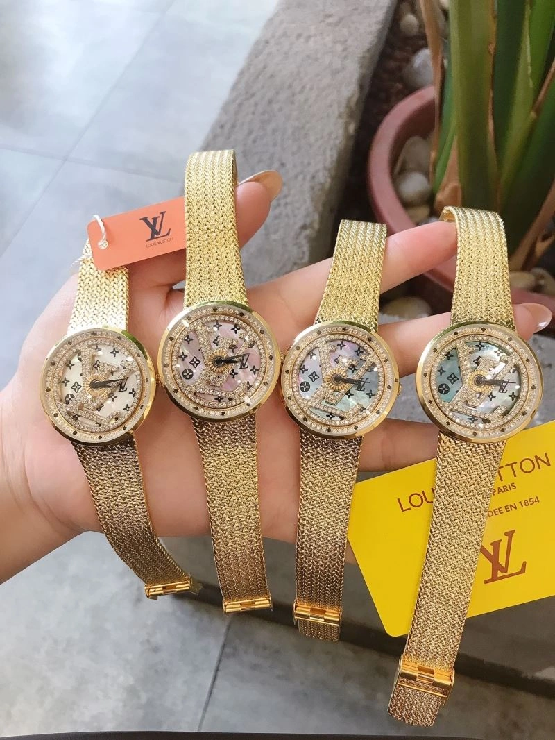 LOUIS VUITTON Watches Cozy 189891