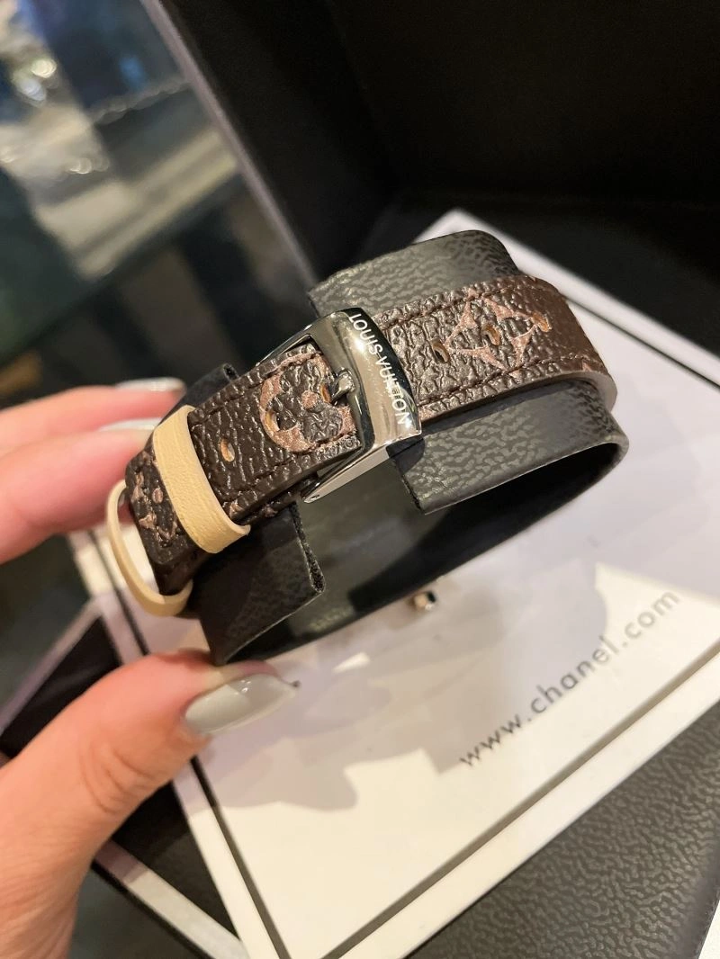 Elegant LOUIS VUITTON Watches 189840