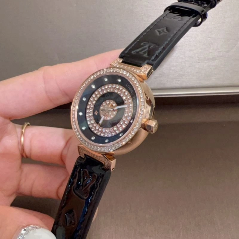 LOUIS VUITTON Watches Versatile 189857