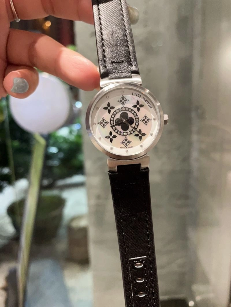 LOUIS VUITTON Watches Lightweight 189841