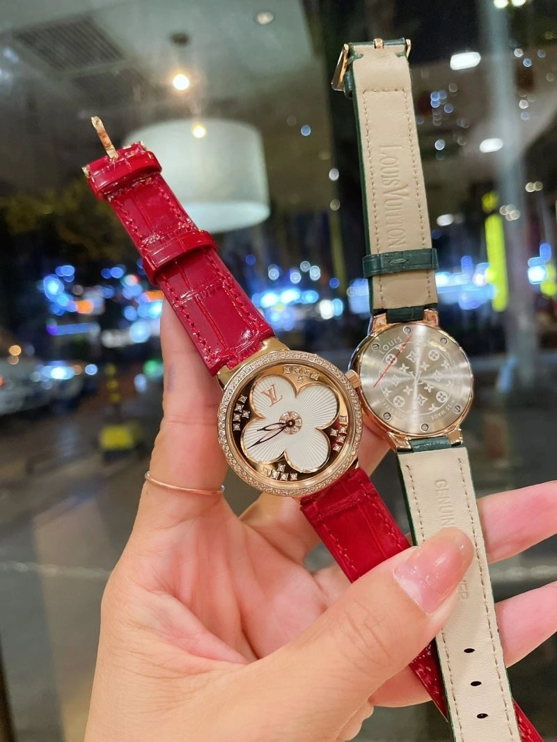 ComfortFit LOUIS VUITTON Watches 189871