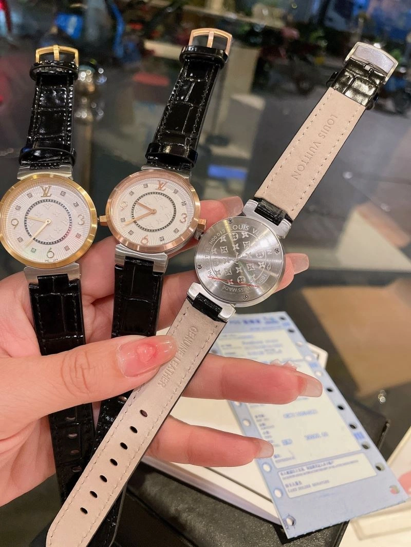 EasyMatch LOUIS VUITTON Watches 189861