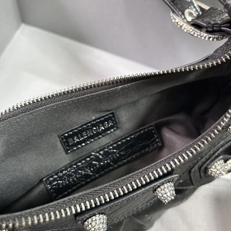 Le Cagole Half-Moon Dumpling Bag - Diamond Buckle Black XS RelaxedFit 78818