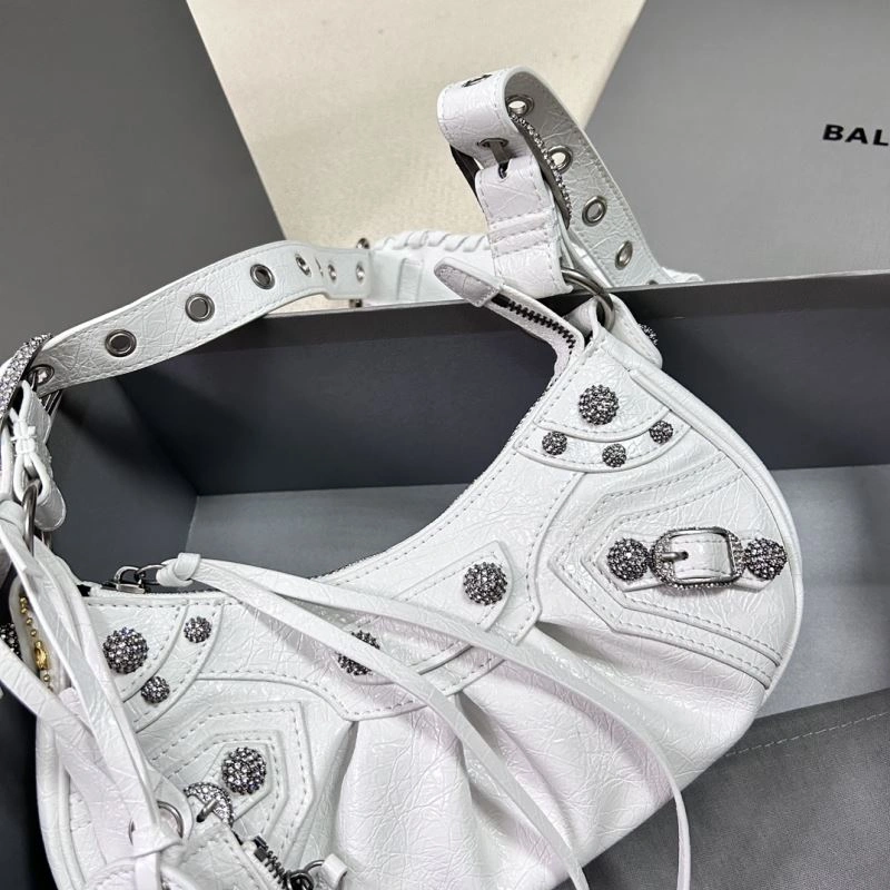 SmoothTexture Le Cagole Half-Moon Dumpling Motorcycle Bag - Diamond Buckle White 78830