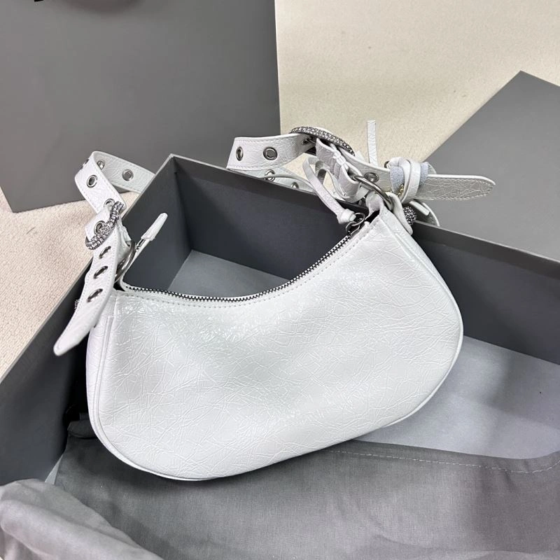 SmoothTexture Le Cagole Half-Moon Dumpling Motorcycle Bag - Diamond Buckle White 78830