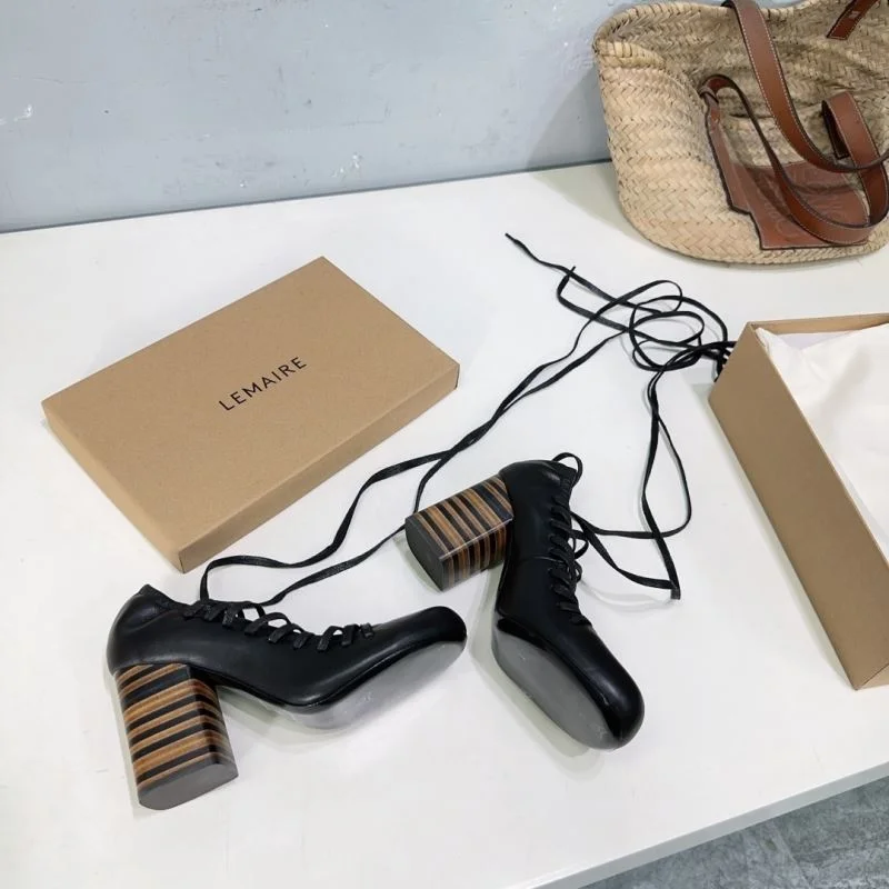 Flexible Lemaire Shoes 9716