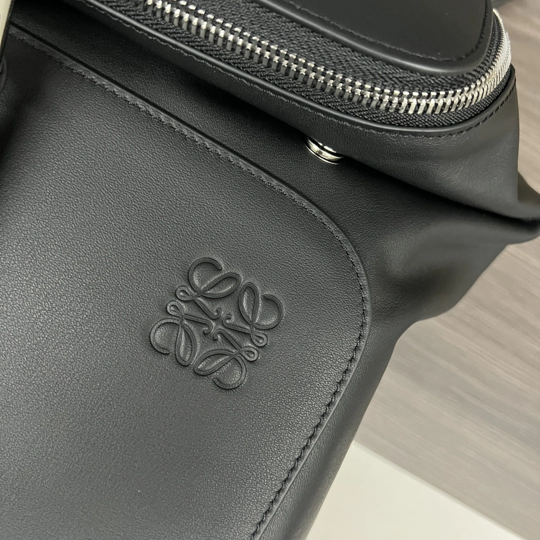 Loewe Backpacks FreshLook 67291