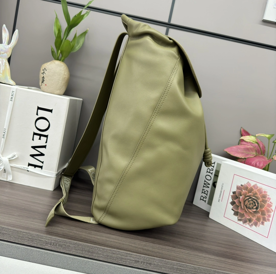 Loewe Backpacks Bright 67252