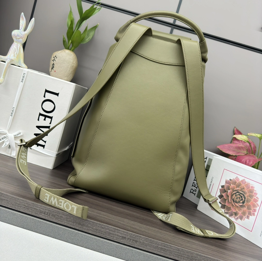 Loewe Backpacks Bright 67252