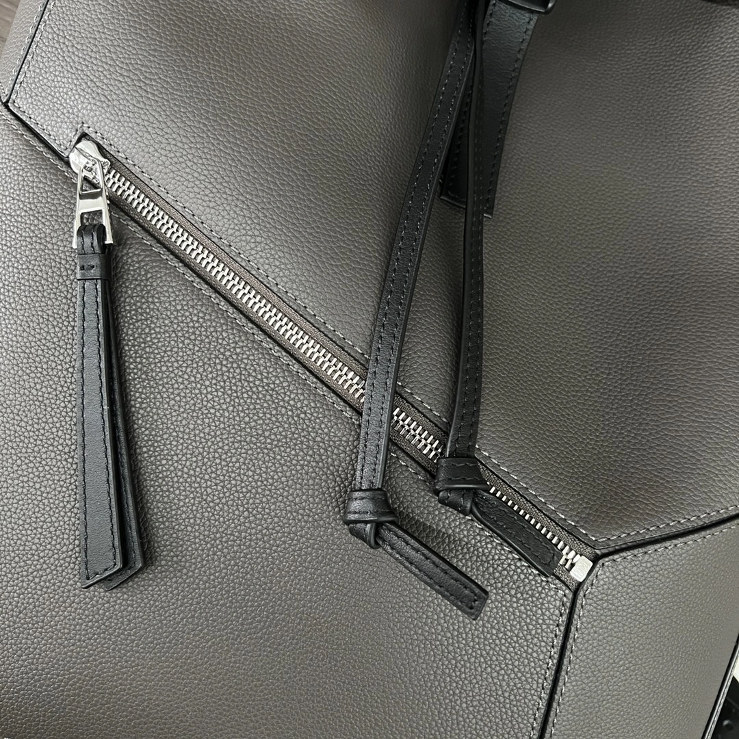 Loewe Backpacks Sporty 67247