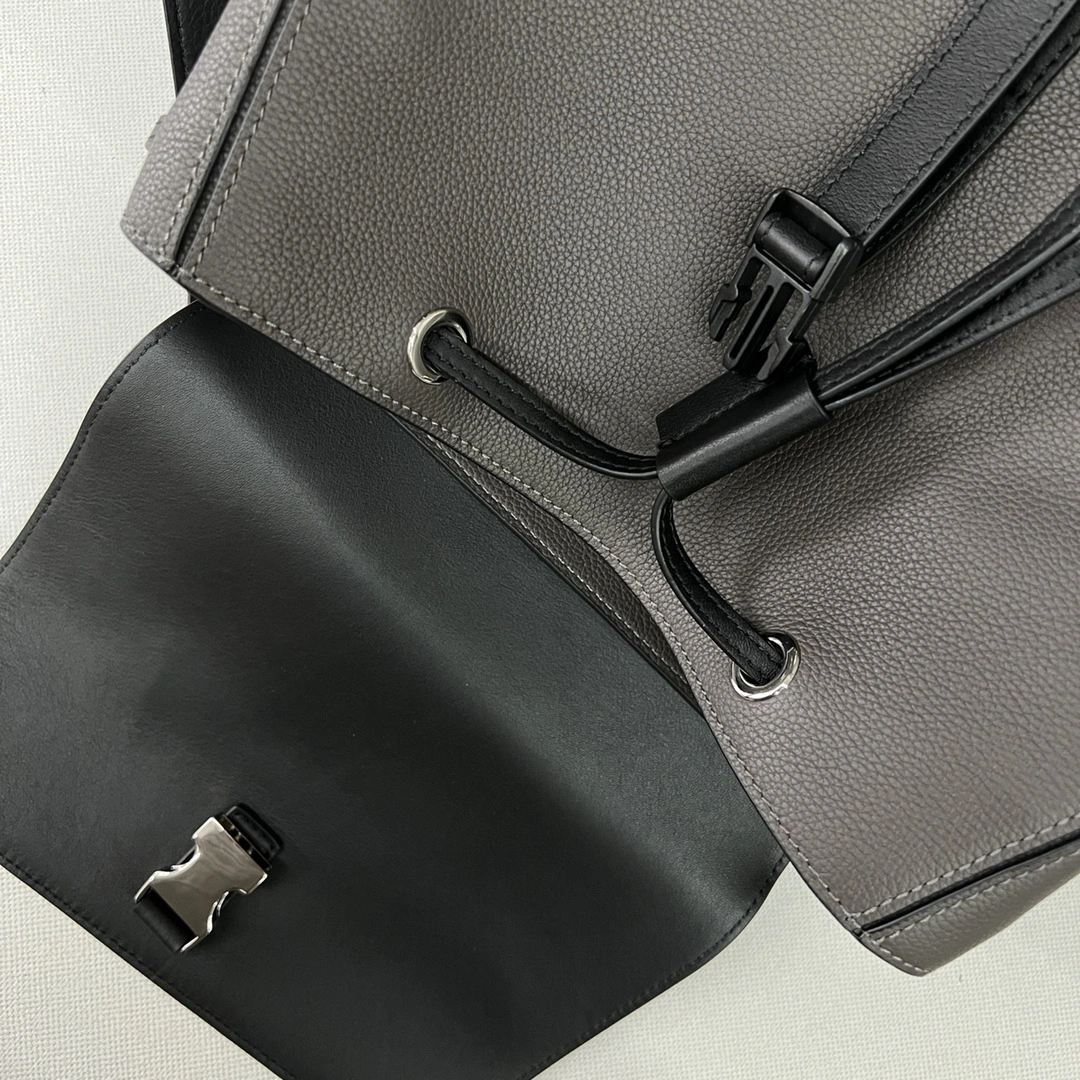 Loewe Backpacks Sporty 67247