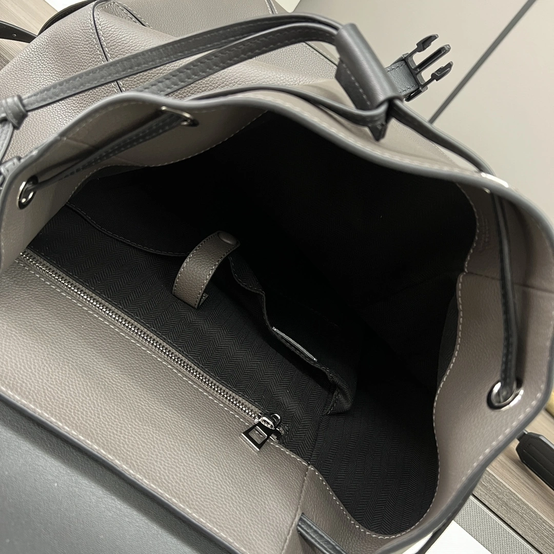 Loewe Backpacks Sporty 67247