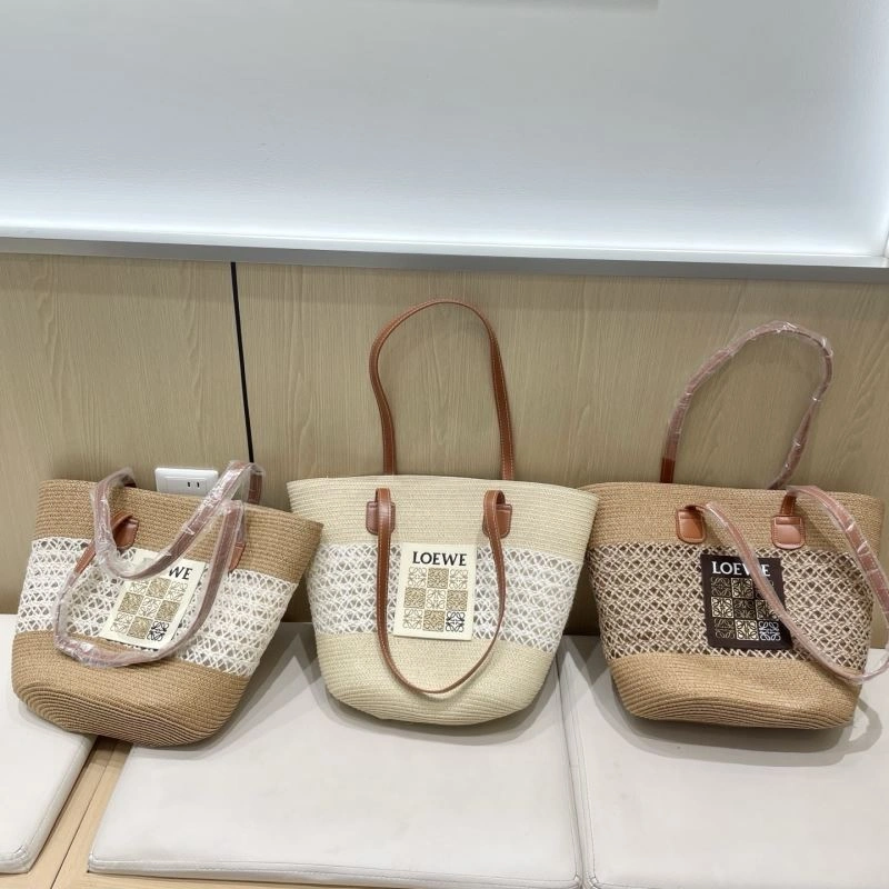 Vibrant Loewe Bags 255580