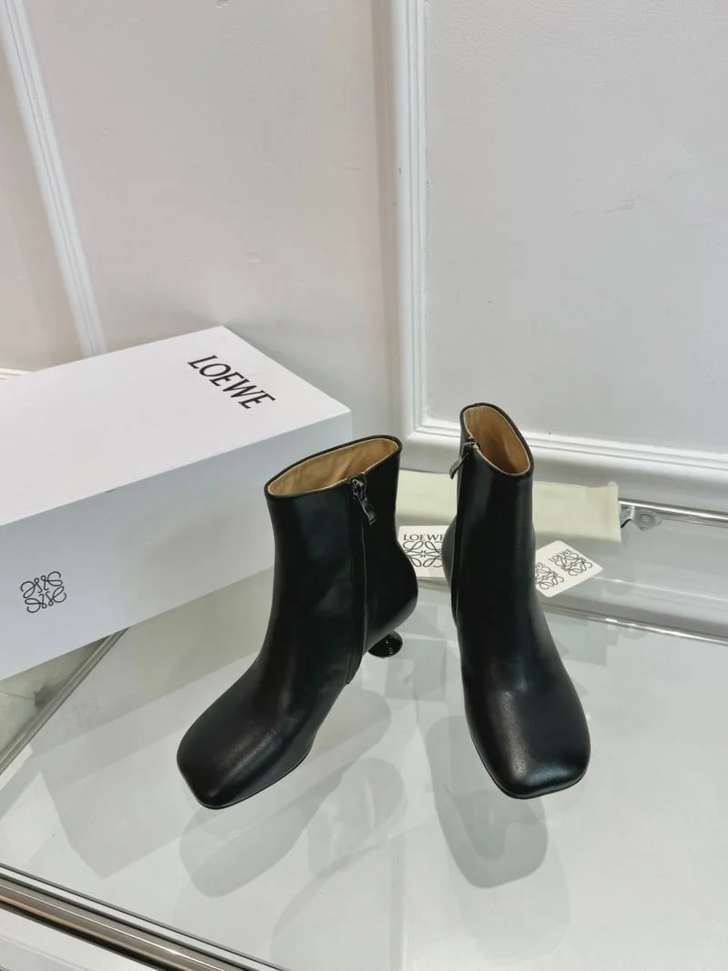 Stylish Loewe Boots 12161