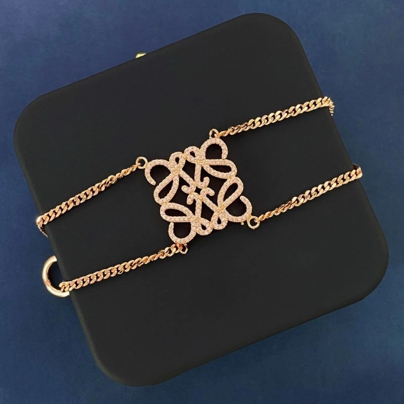 Loewe Bracelets UrbanChic 211211