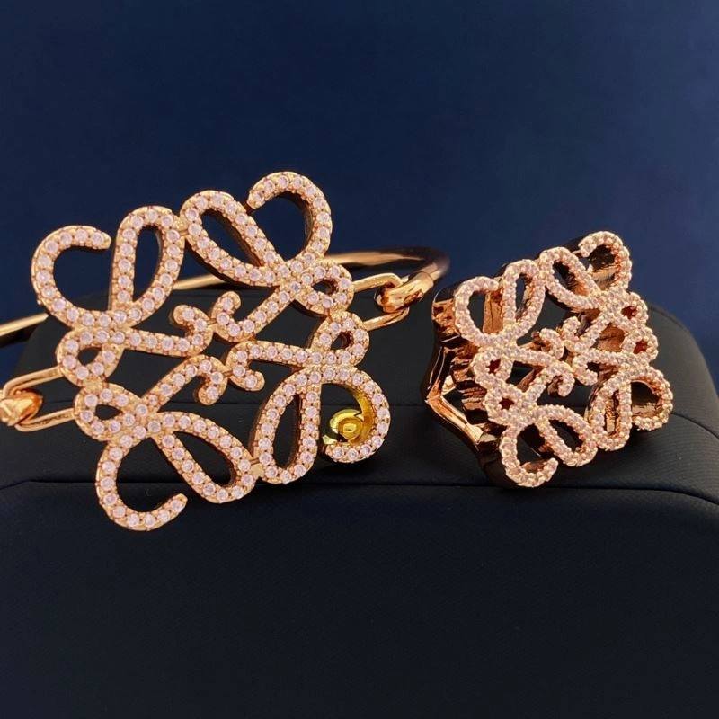 Loewe Bracelets UrbanChic 211203
