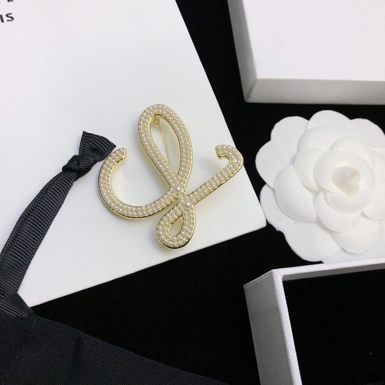 Loewe Brooches BestValue 211978