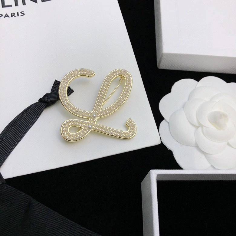 Loewe Brooches BestValue 211978