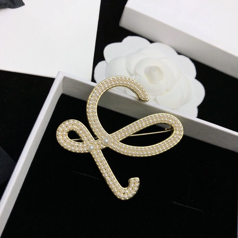 Loewe Brooches BestValue 211978