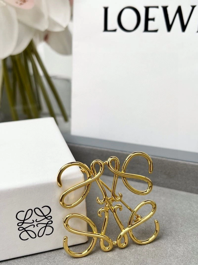 Loewe Brooches Chic 210615