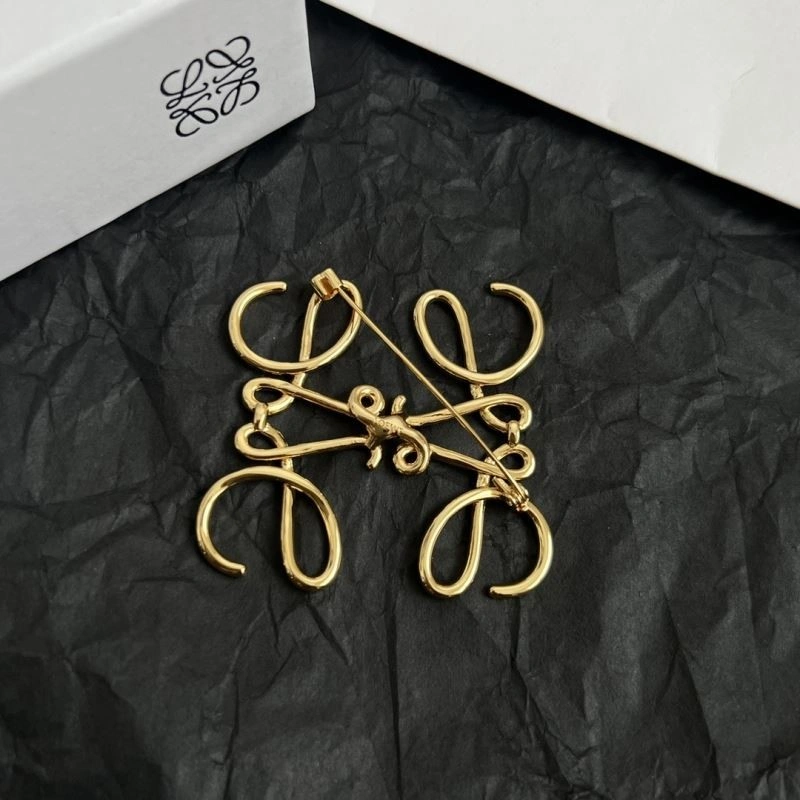 QuickDry Loewe Brooches 208715