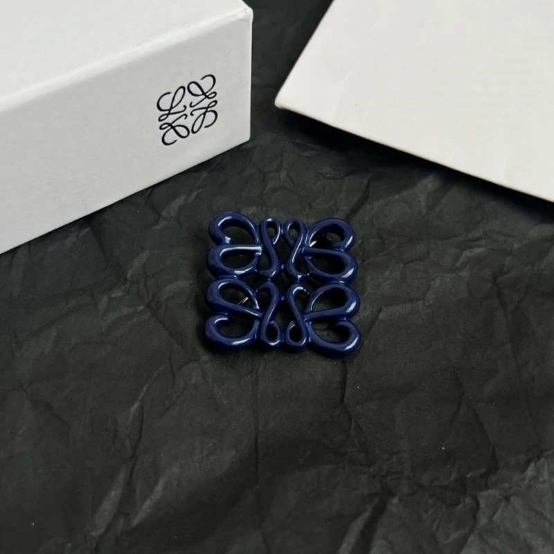Loewe Brooches Timeless 208676