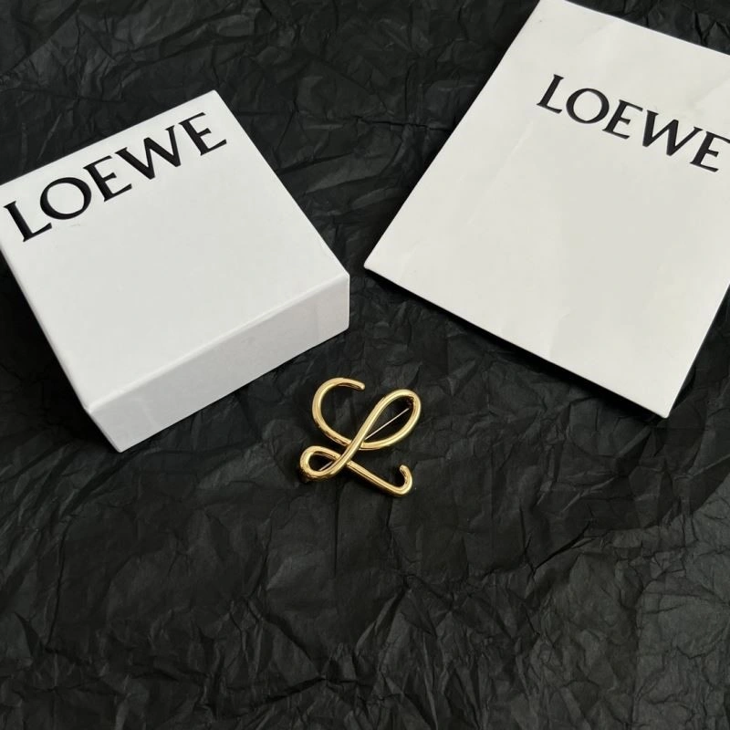 Bright Loewe Brooches 208666