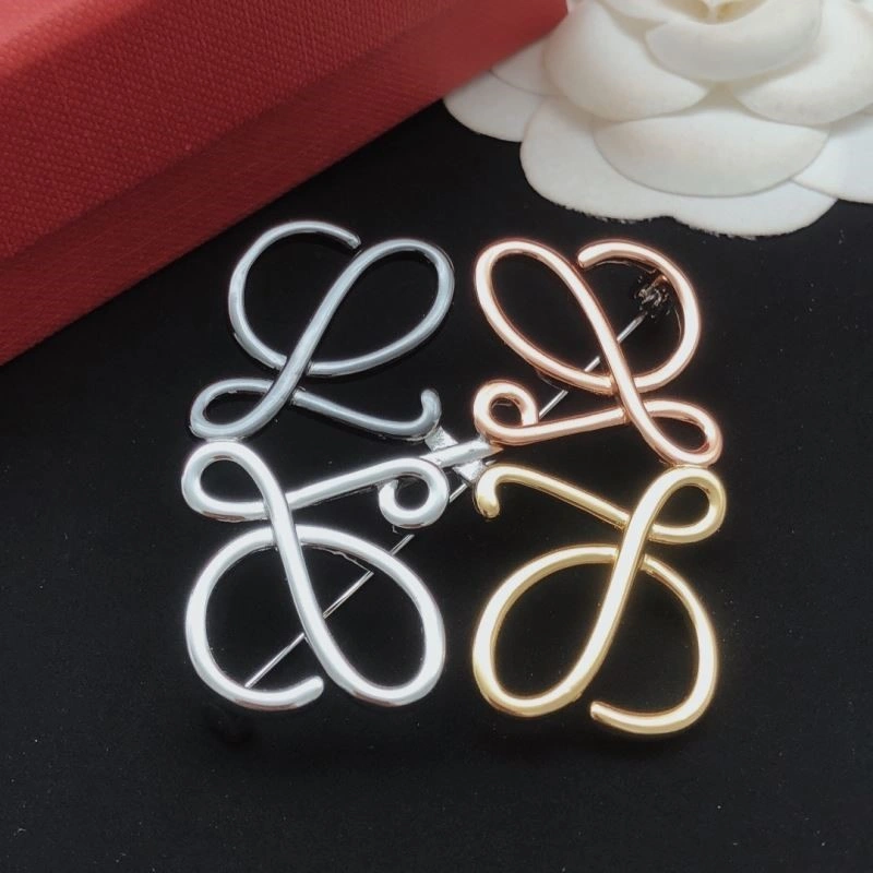 SoftTouch Loewe Brooches 208674