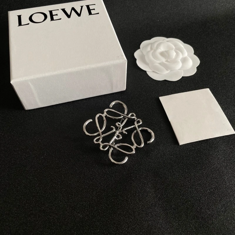 Loewe Brooches Affordable 208675