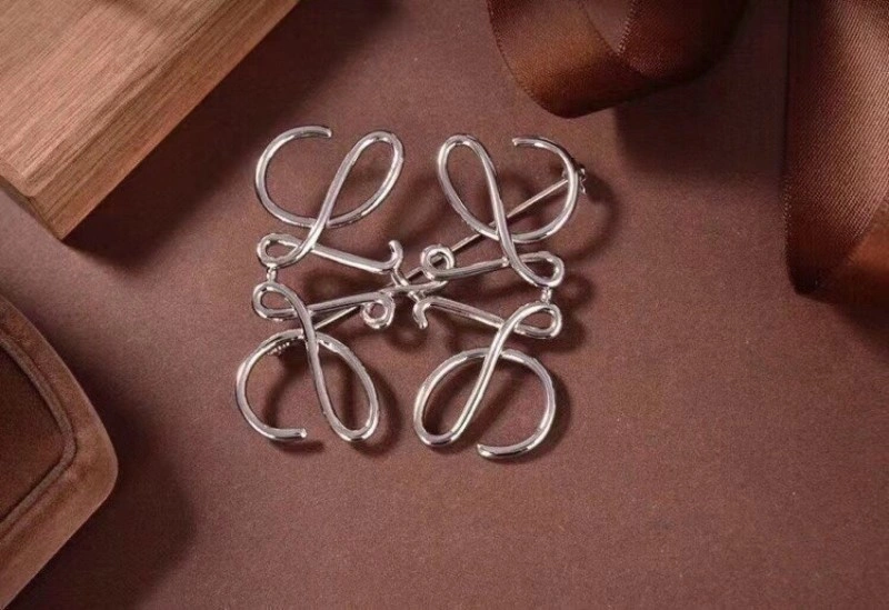 Loewe Brooches Comfortable 207926