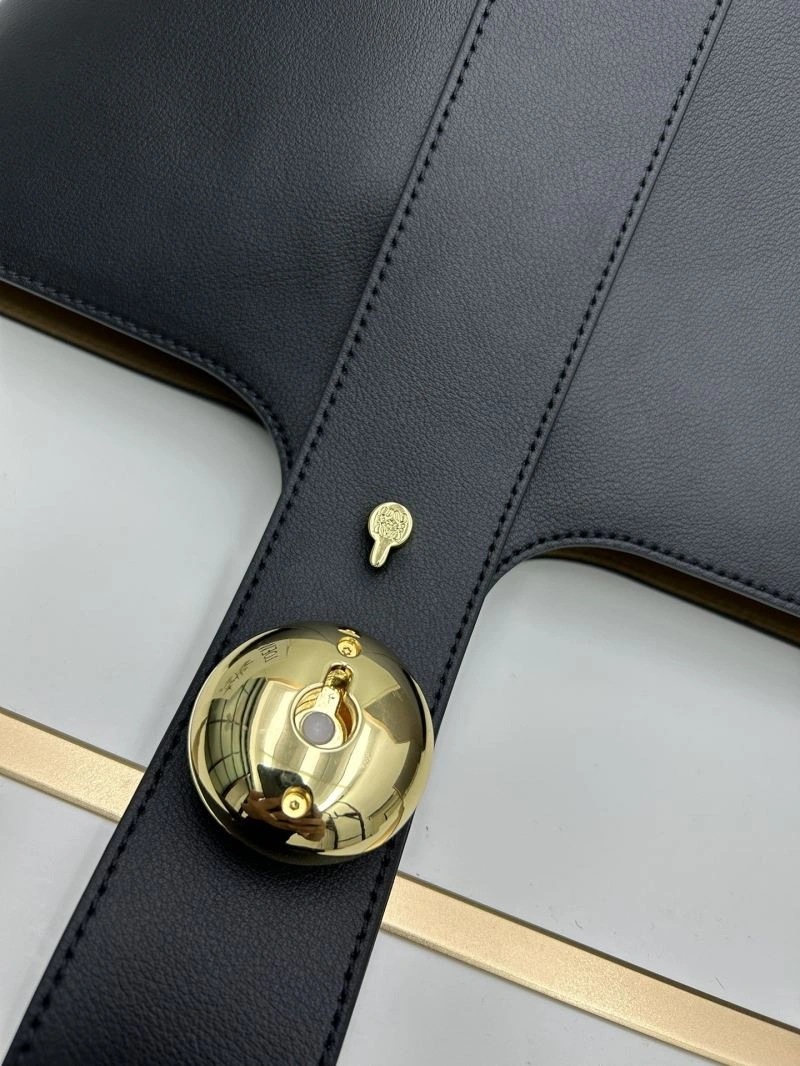 Practical Loewe Bucket Bags 83834