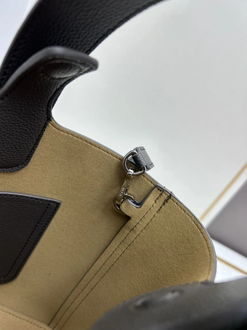Loewe Bucket Bags Efficient 83847
