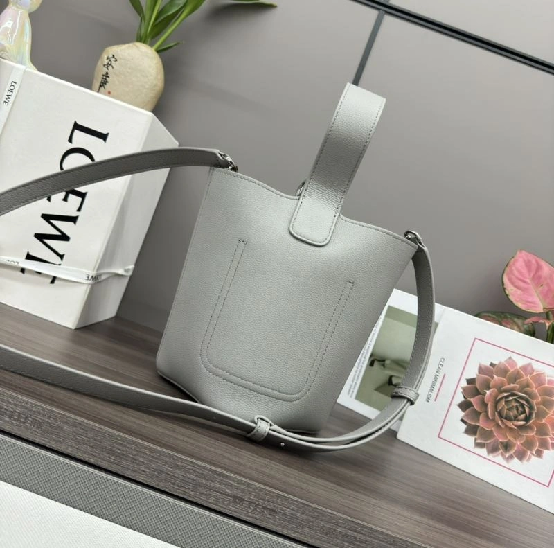 Unique Loewe Bucket Bags 58627
