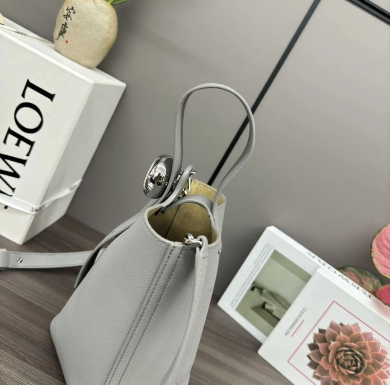 Unique Loewe Bucket Bags 58627