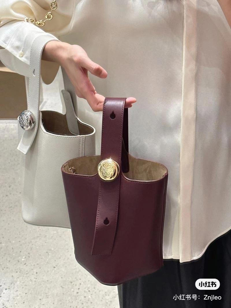 Practical Loewe Bucket Bags 58611