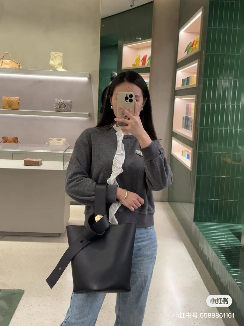 FastDry Loewe Bucket Bags 58639