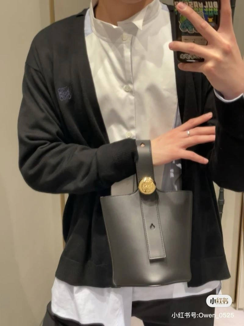 ModernLook Loewe Bucket Bags 73470