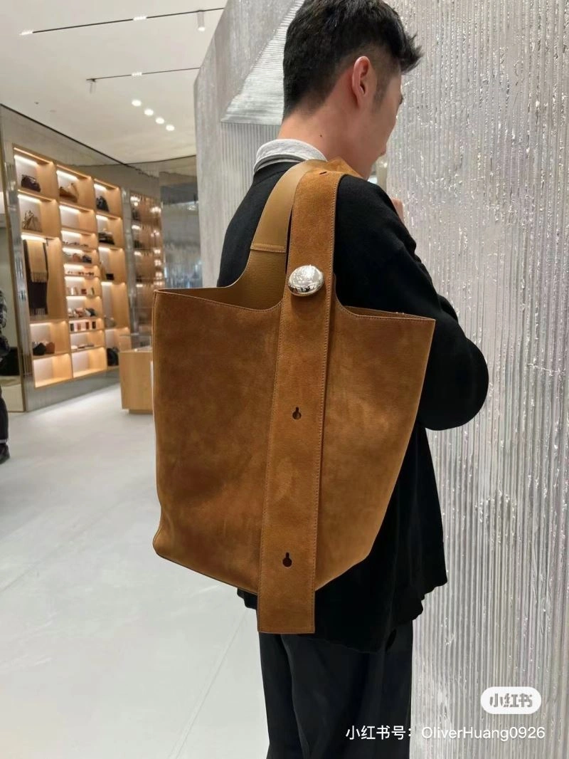 Functional Loewe Bucket Bags 73437