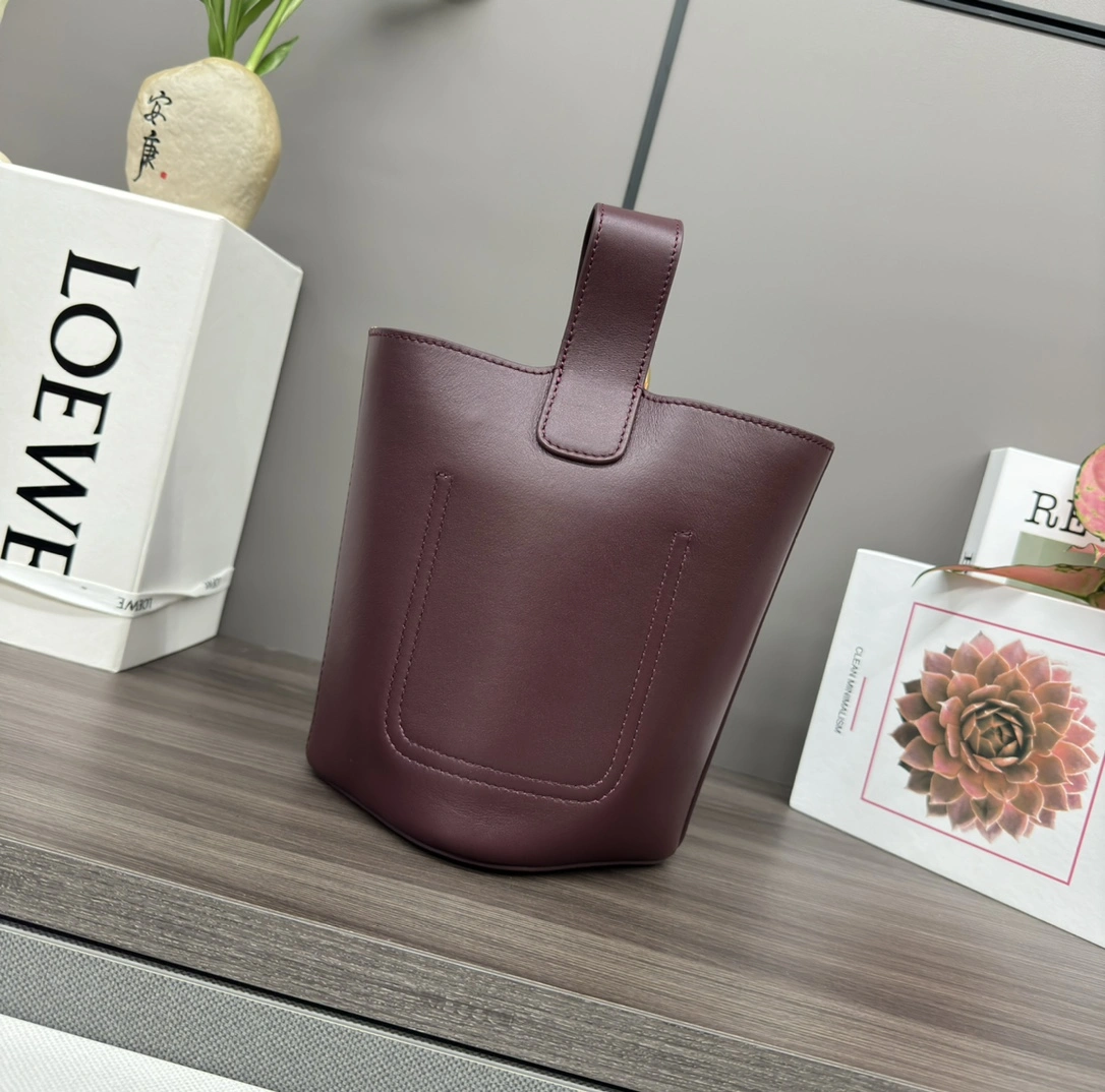 Reliable Loewe Bucket Bags 67254