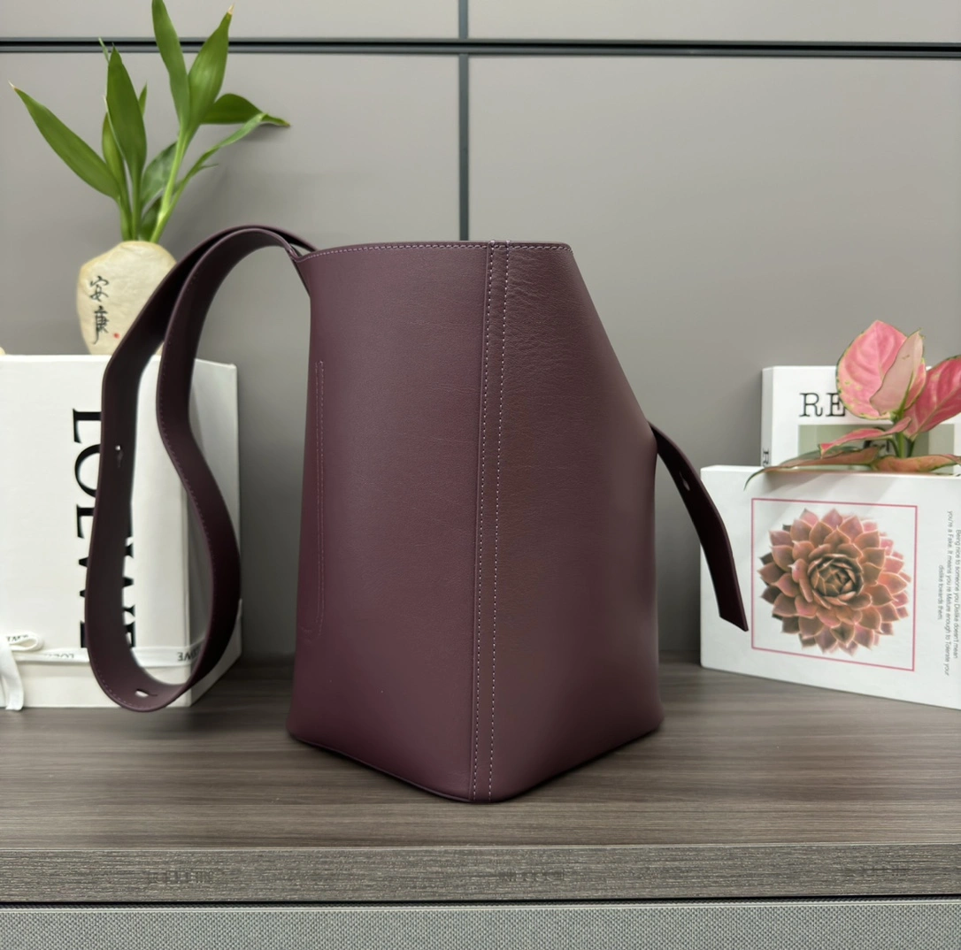 TravelReady Loewe Bucket Bags 67250