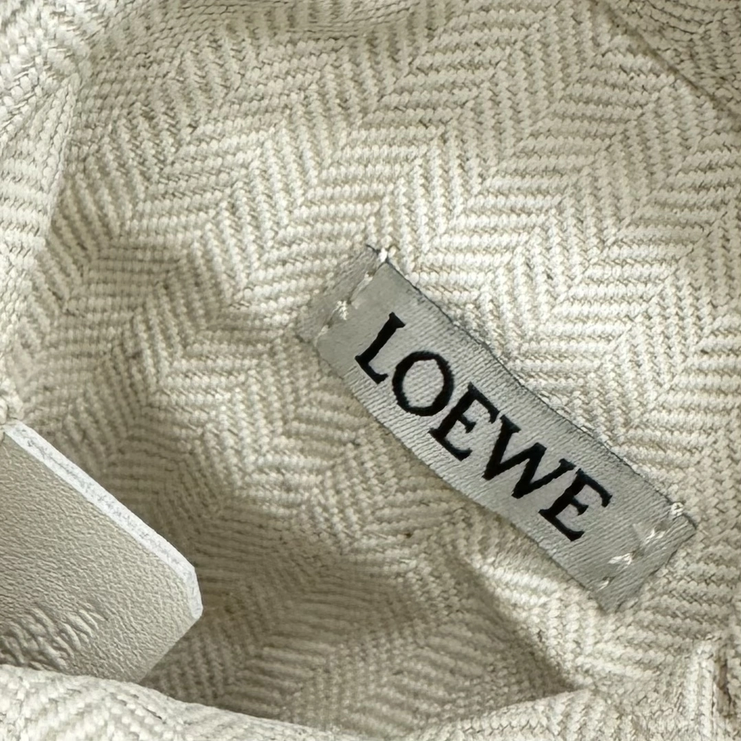 Durable Loewe Bucket Bags 67245