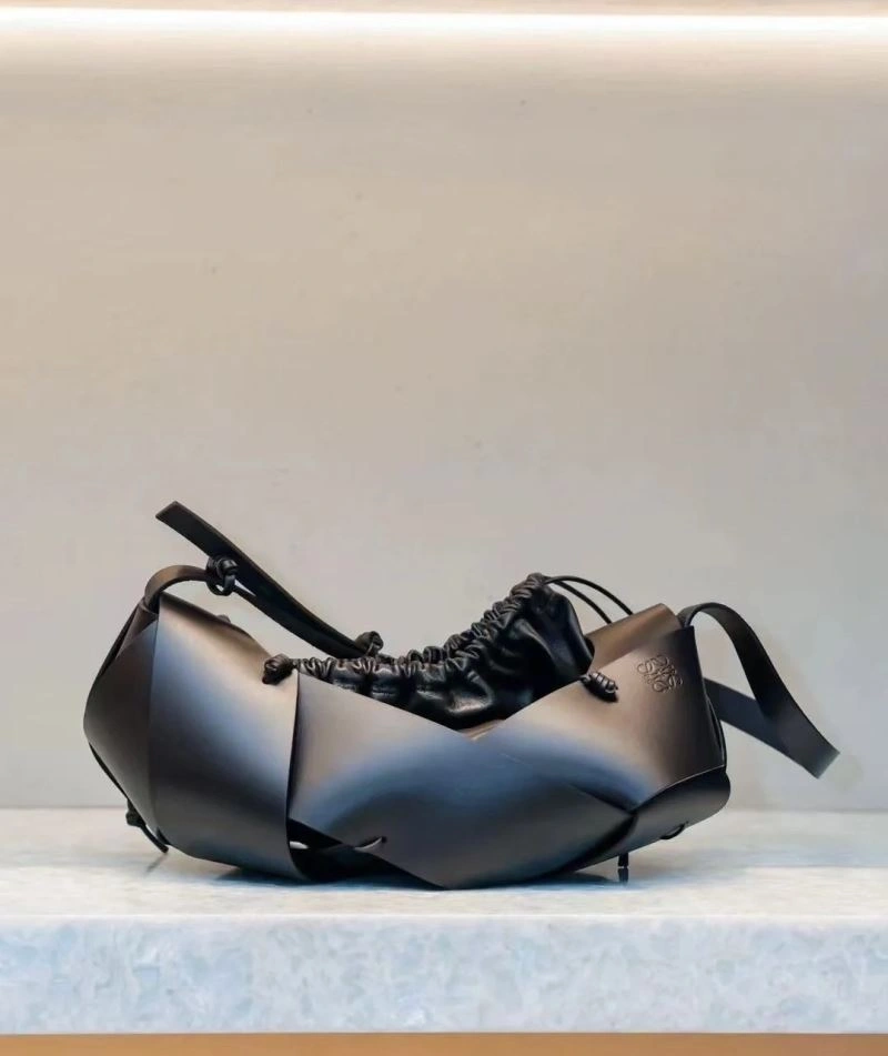 Fashionable Loewe Bucket Bags 61719