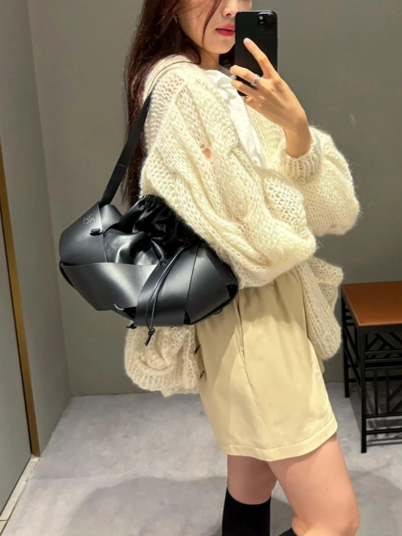 Fashionable Loewe Bucket Bags 61719