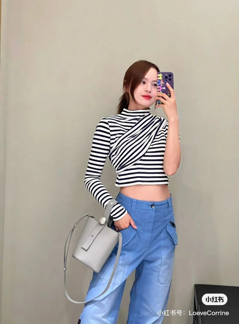 Loewe Bucket Bags Vibrant 61733