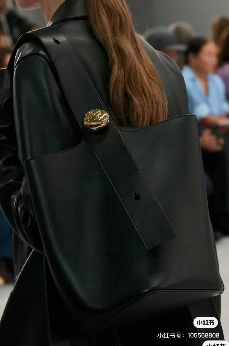 Casual Loewe Bucket Bags 61696
