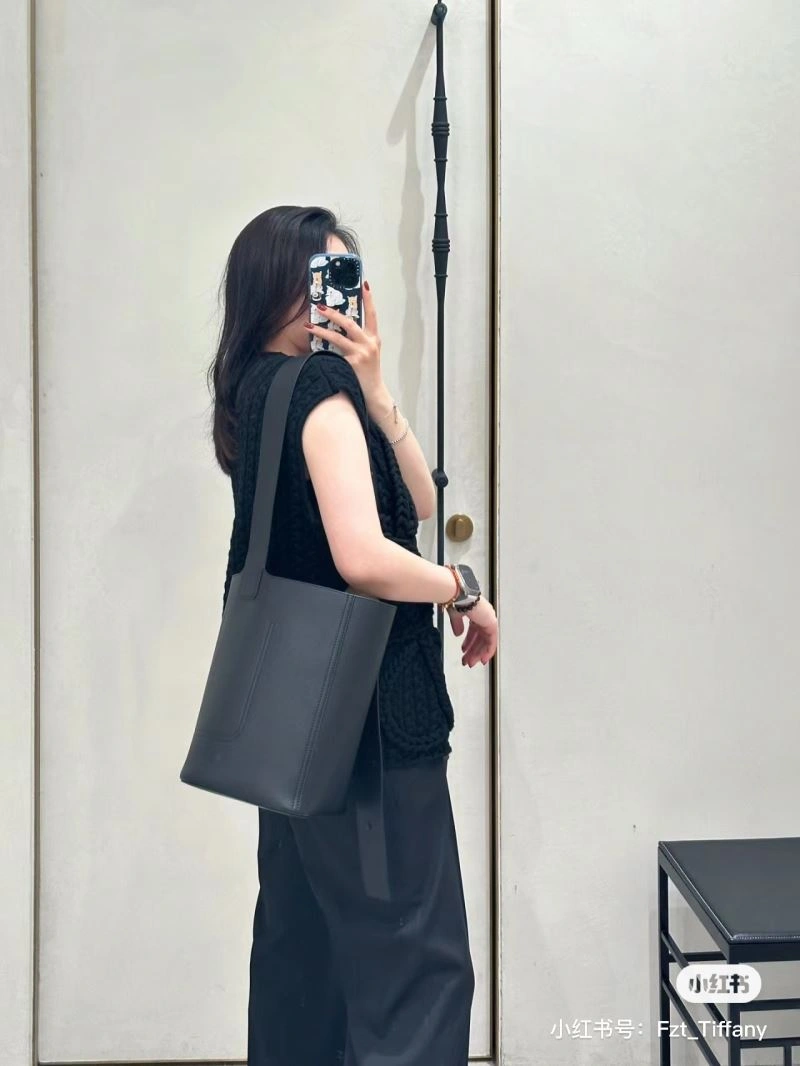 Casual Loewe Bucket Bags 61696