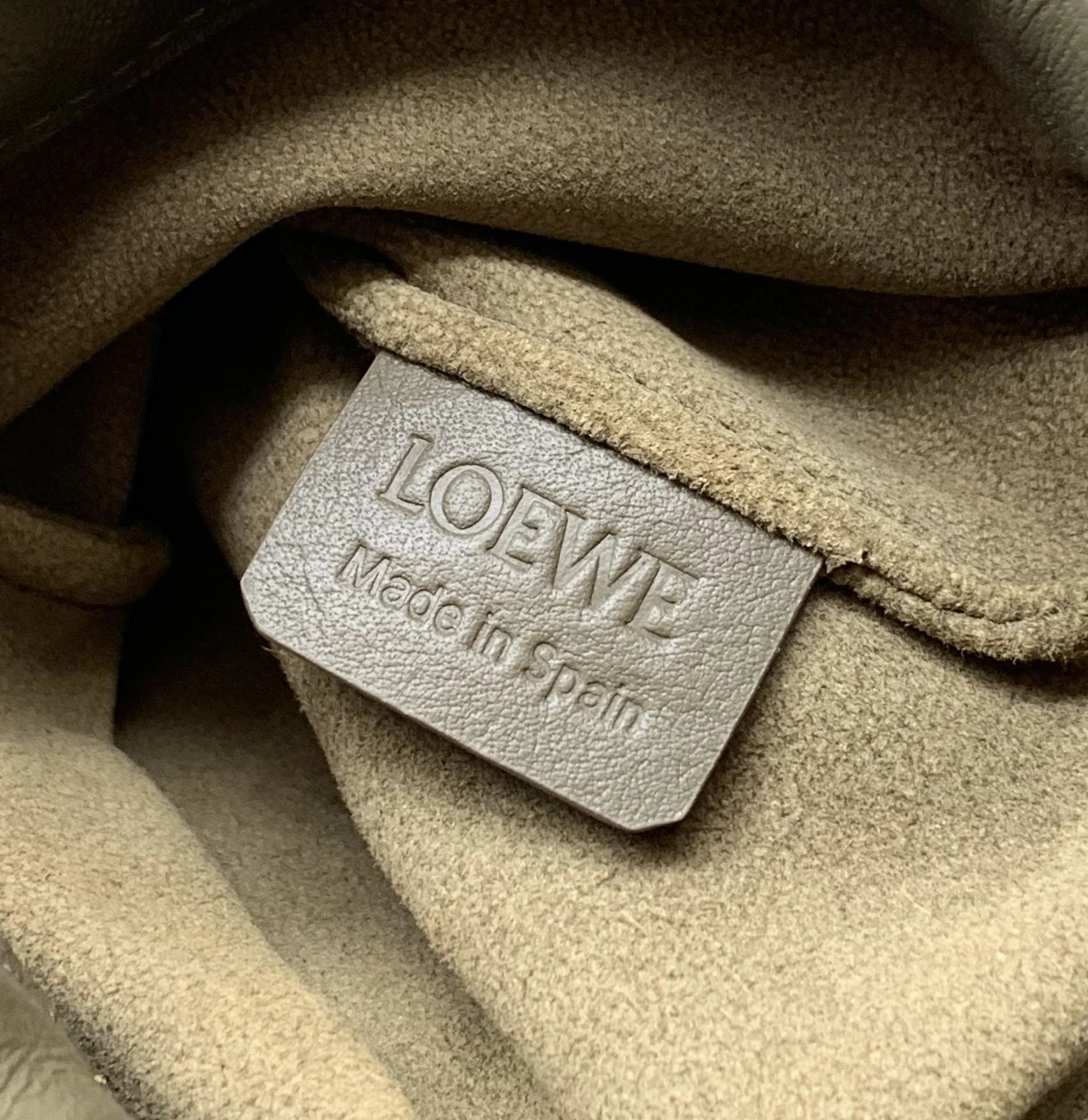 Loewe Bucket Bags SmartChoice 72007