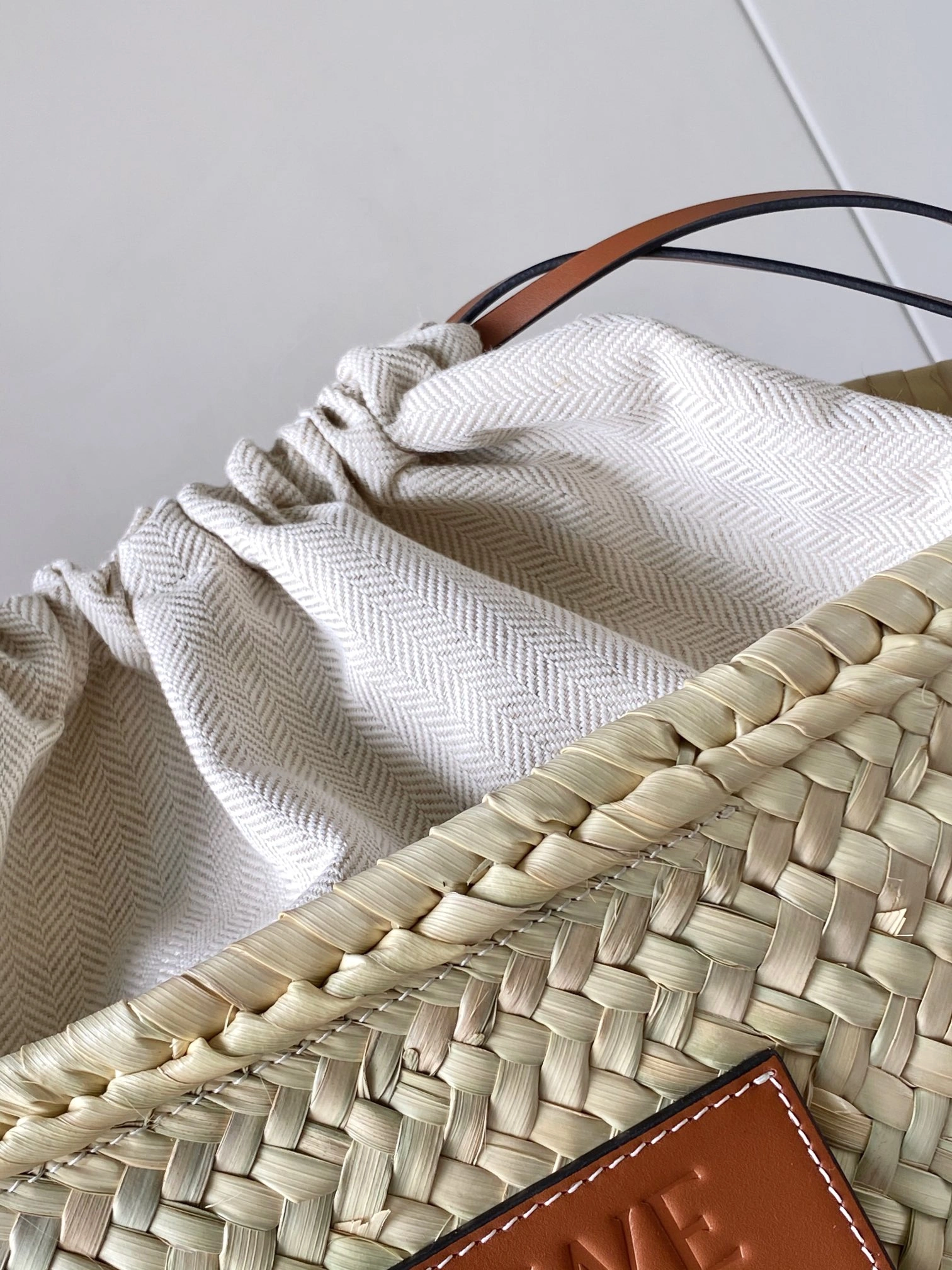 Loewe Bucket Bags Practical 72004