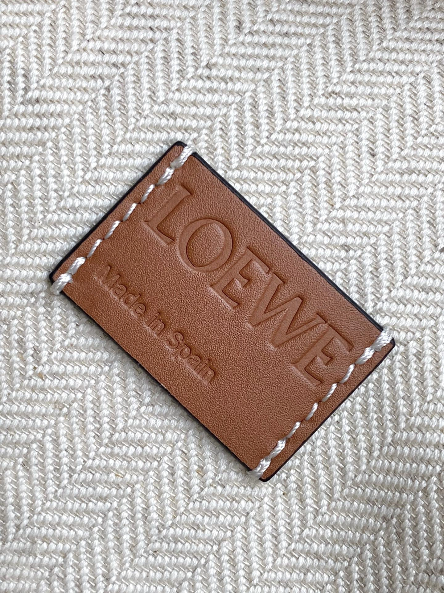 Loewe Bucket Bags Practical 72004